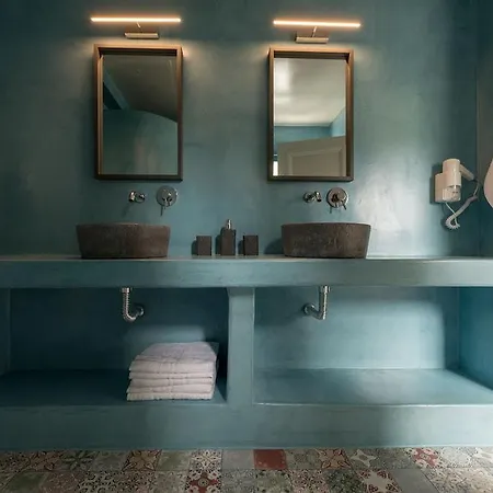 Ambeli Luxury Villa Megalochori (Santorini)